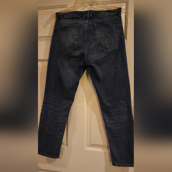 Daily Ritual jeans. Like new. Size 28 - Picture 2 of 4